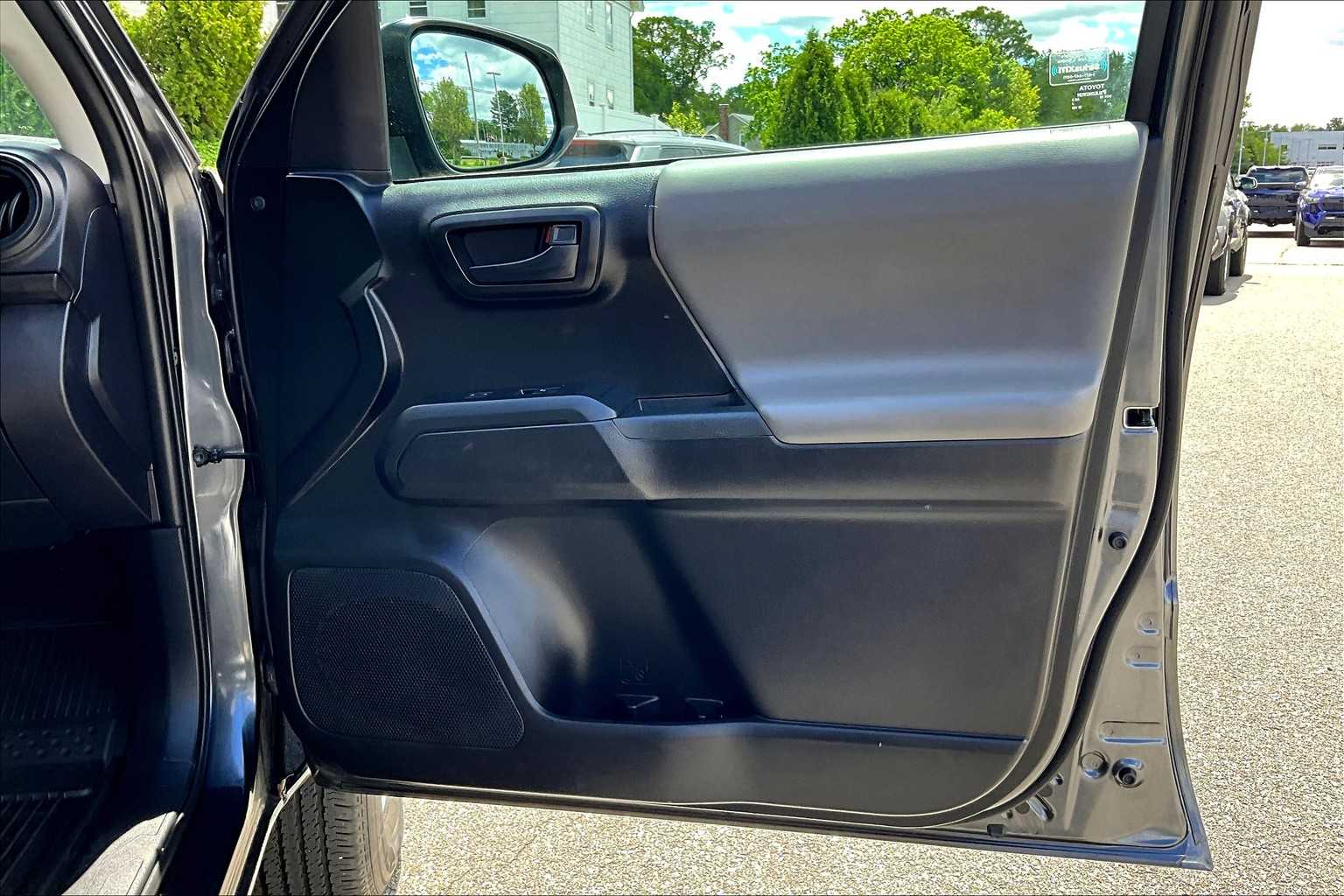 2021 Toyota Tacoma SR - Photo 12