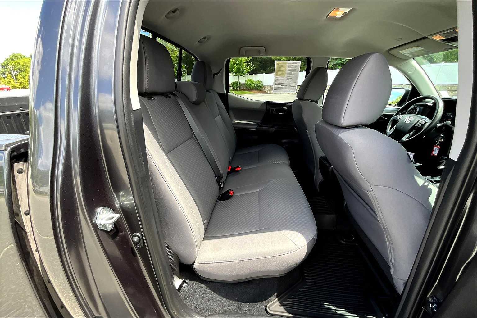 2021 Toyota Tacoma SR - Photo 16