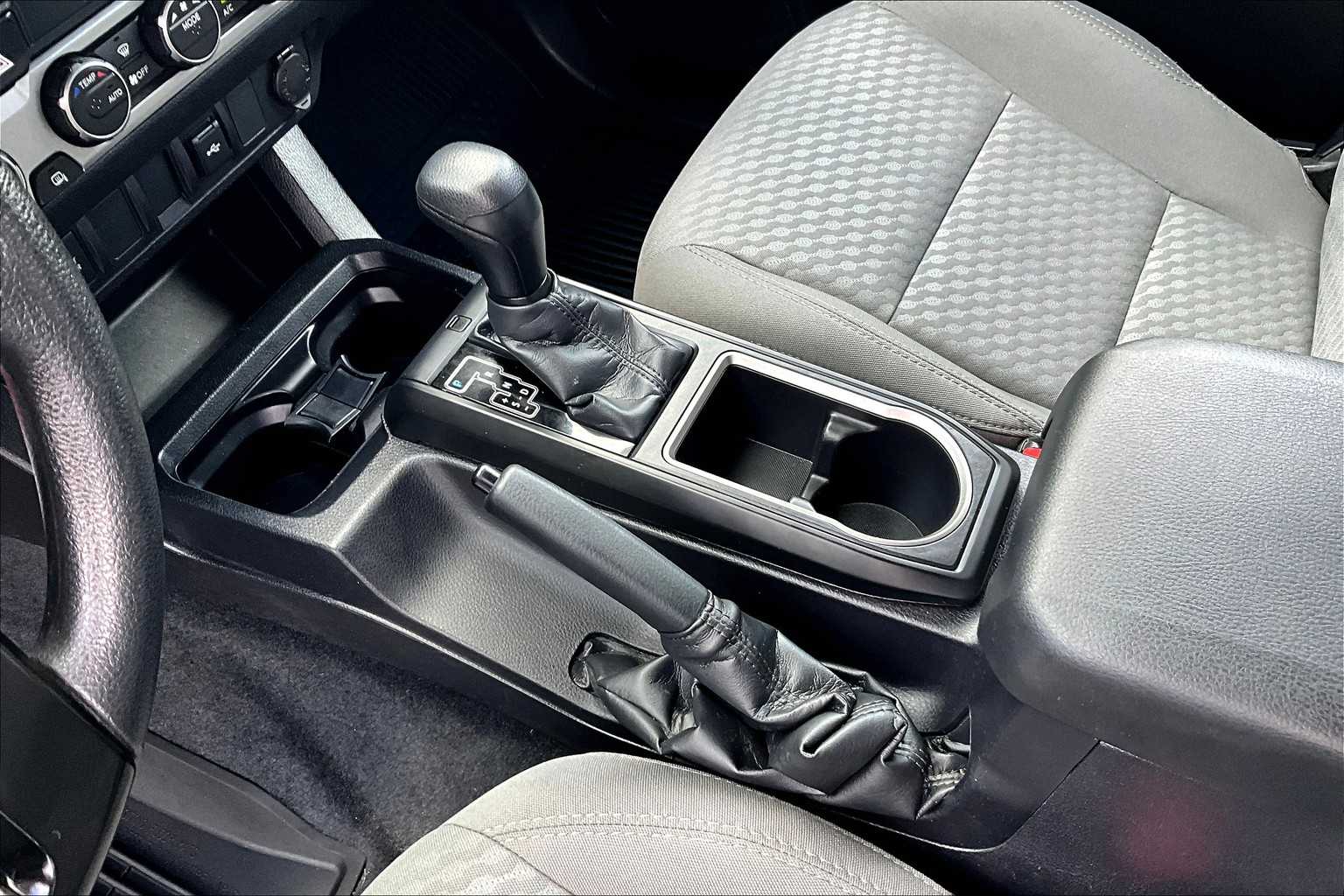 2021 Toyota Tacoma SR - Photo 20