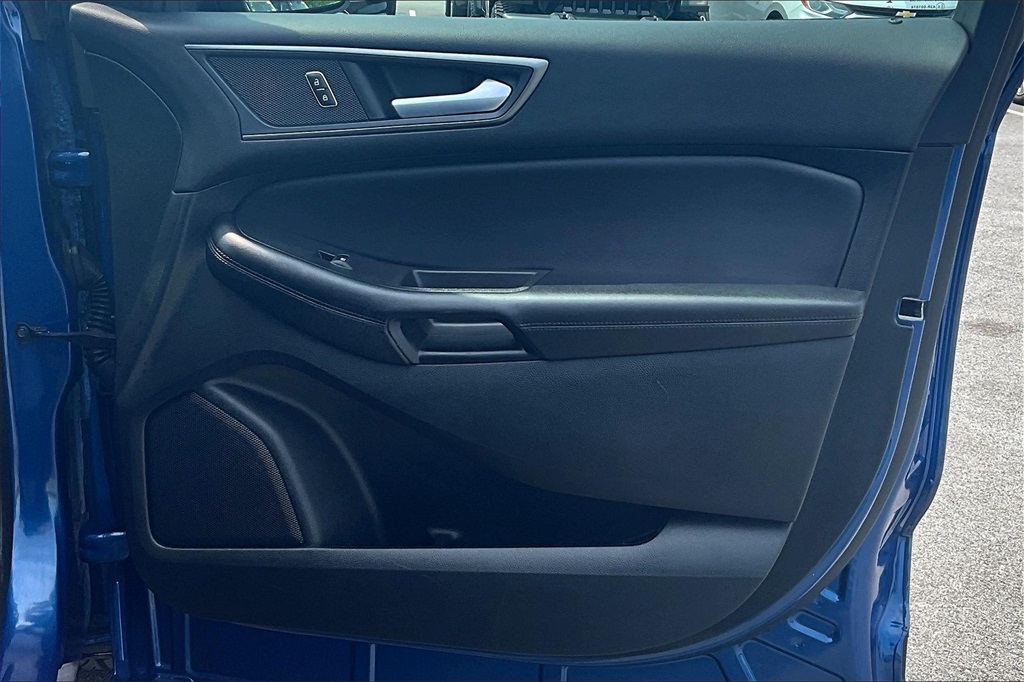 2024 Ford Edge SE - Photo 12