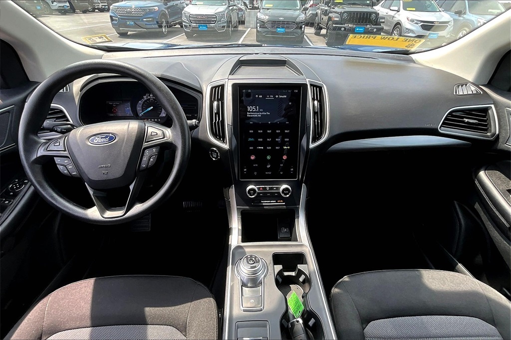 2024 Ford Edge SE - Photo 21