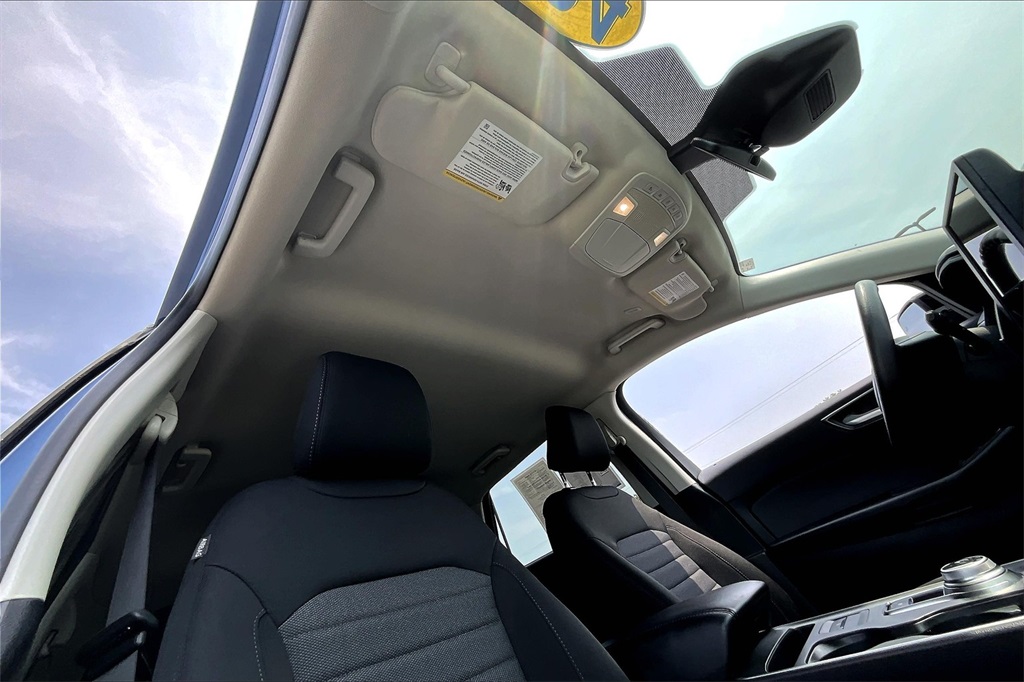 2024 Ford Edge SE - Photo 22