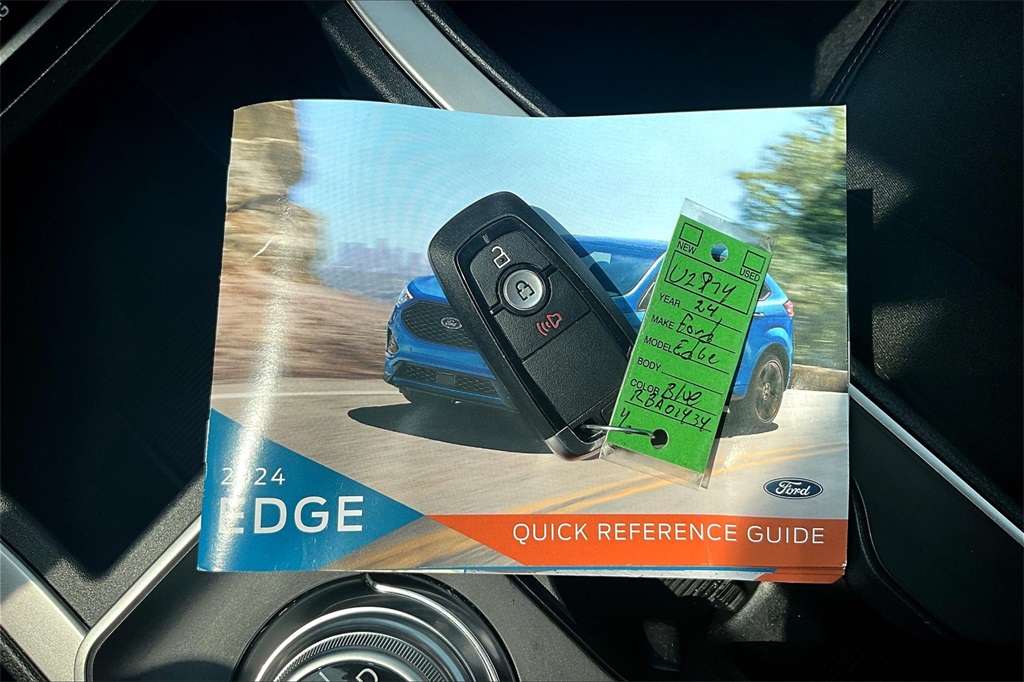 2024 Ford Edge SE - Photo 30
