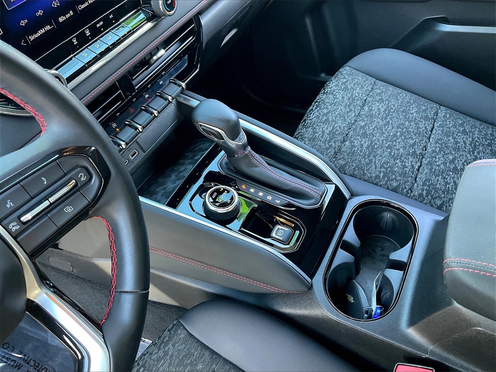 2024 Chevrolet Colorado Z71 - Photo 19
