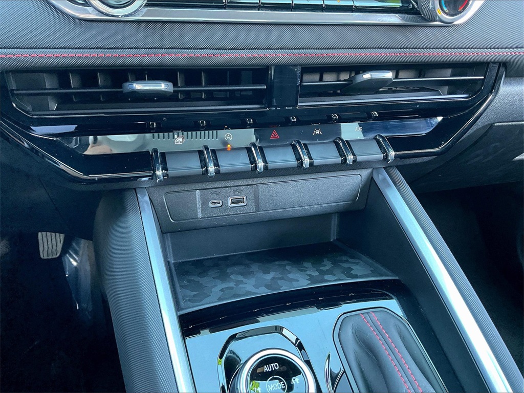 2024 Chevrolet Colorado Z71 - Photo 24