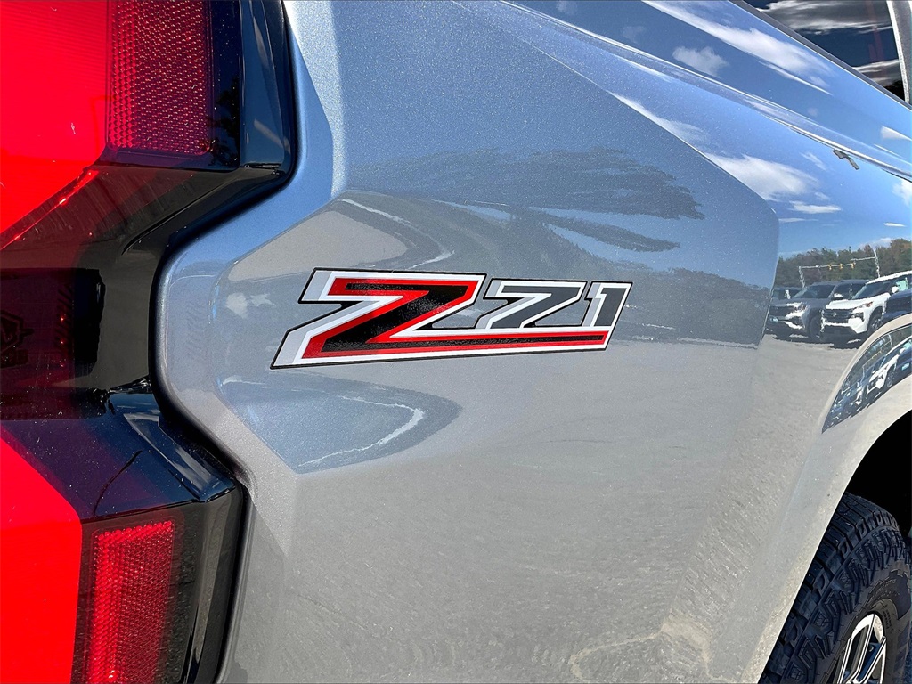 2024 Chevrolet Colorado Z71 - Photo 26