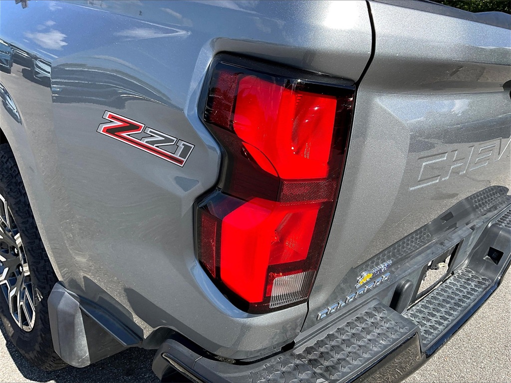 2024 Chevrolet Colorado Z71 - Photo 30