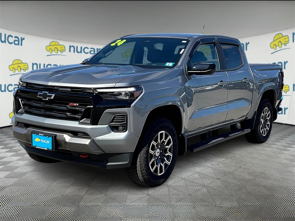 2024 Chevrolet Colorado Z71 - Photo 3