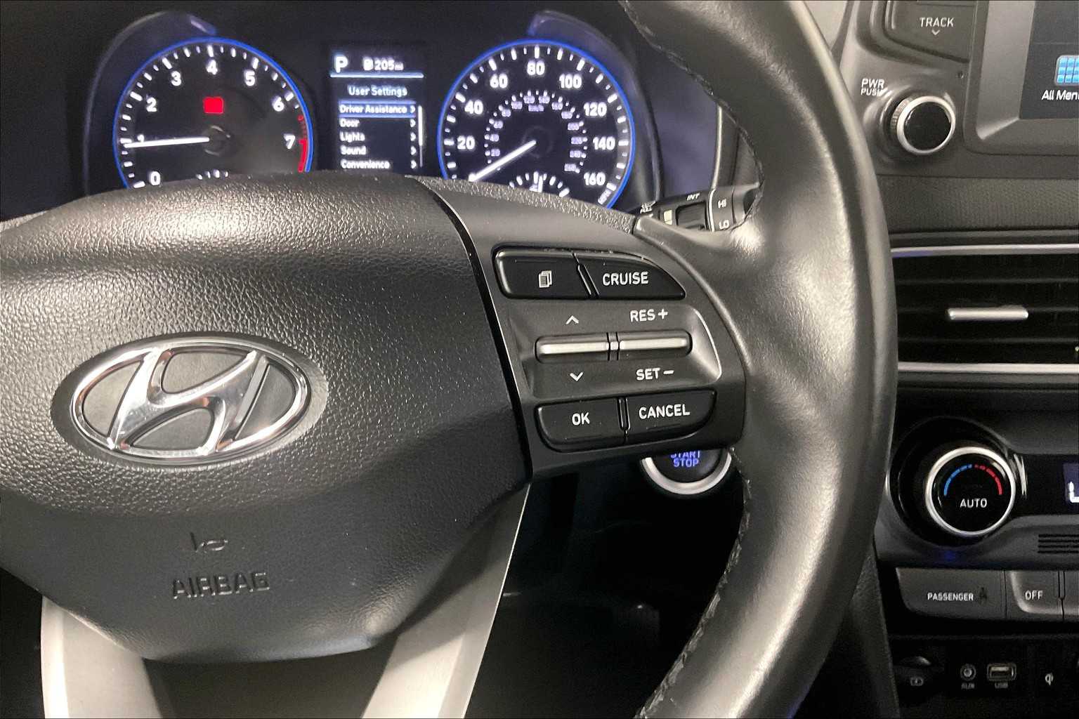 2021 Hyundai Kona Limited - Photo 24