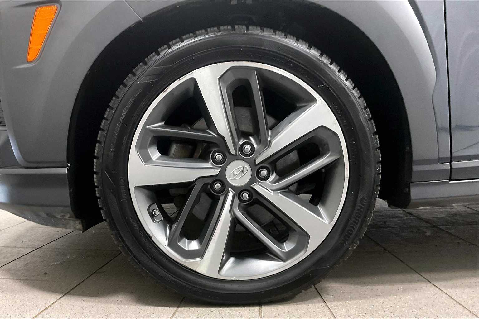 2021 Hyundai Kona Limited - Photo 7