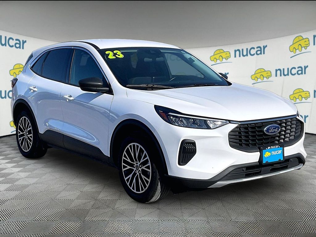 2023 Ford Escape Hybrid Active