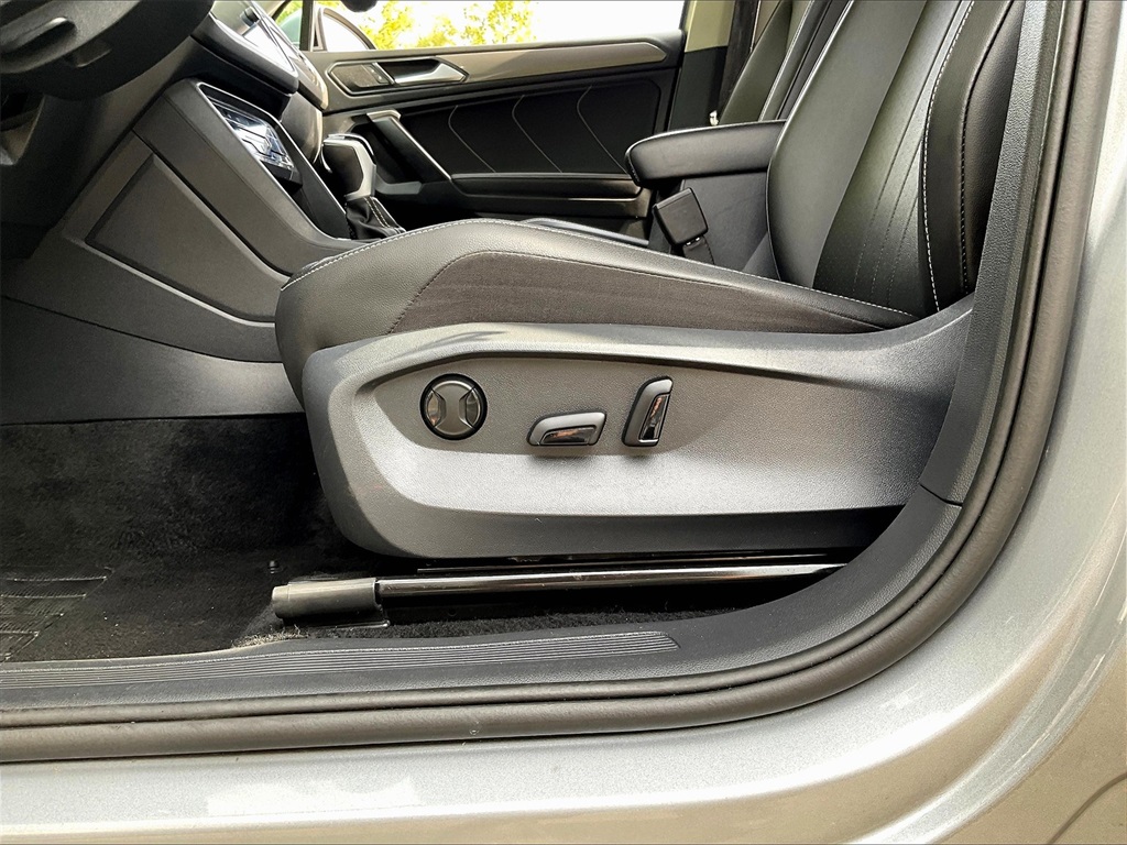 2024 Volkswagen Tiguan 2.0T SE - Photo 27