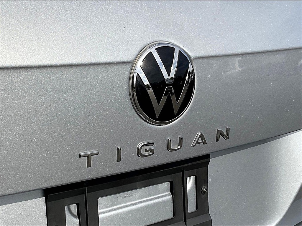2024 Volkswagen Tiguan 2.0T SE - Photo 29