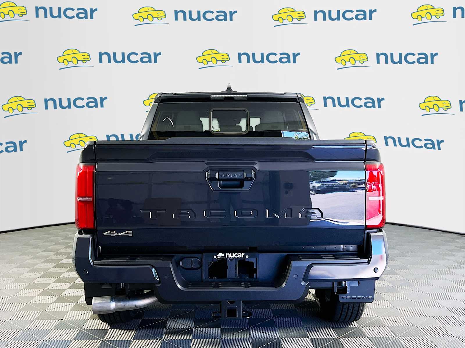 2025 Toyota Tacoma SR5 - Photo 5