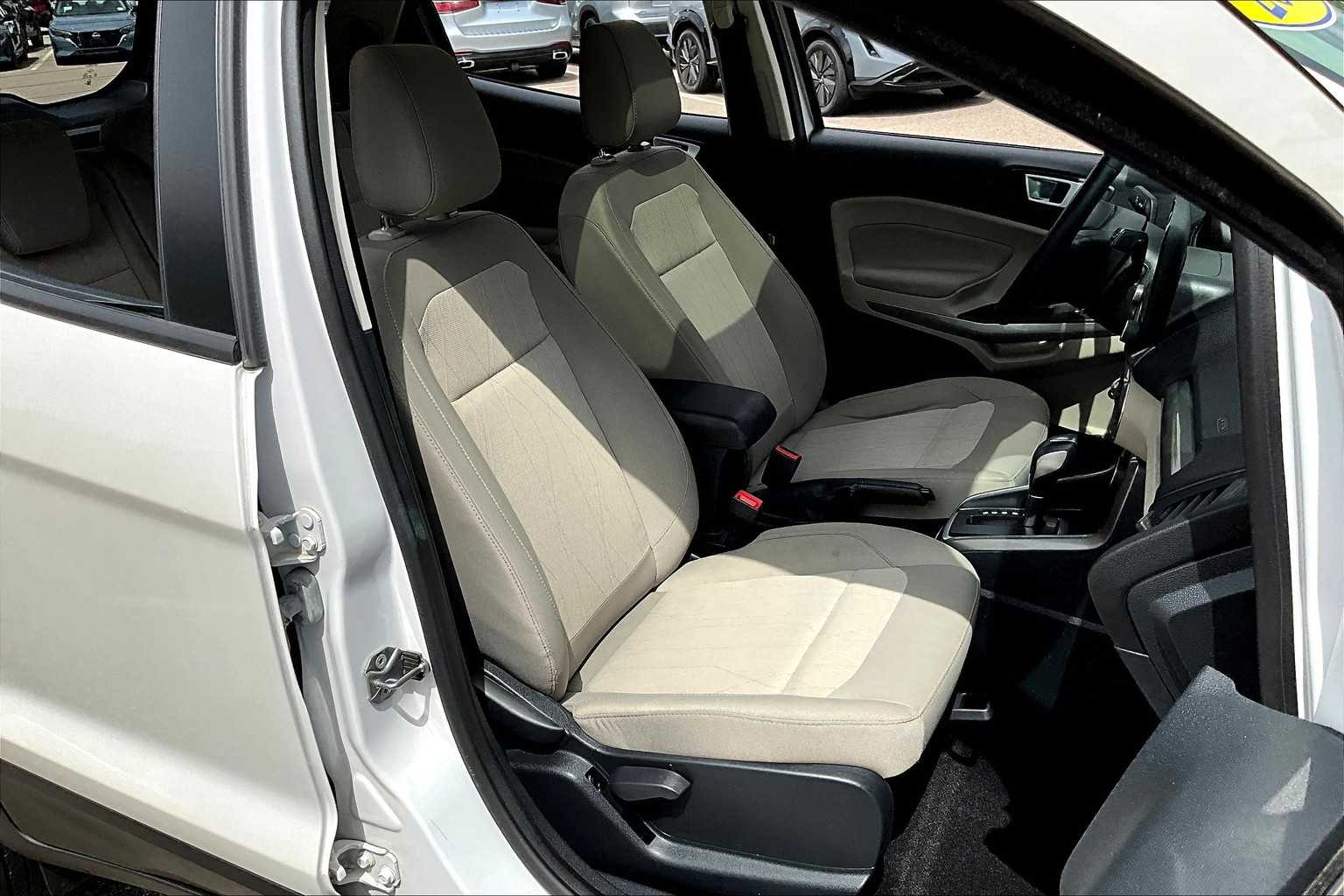 2018 Ford EcoSport SE - Photo 11