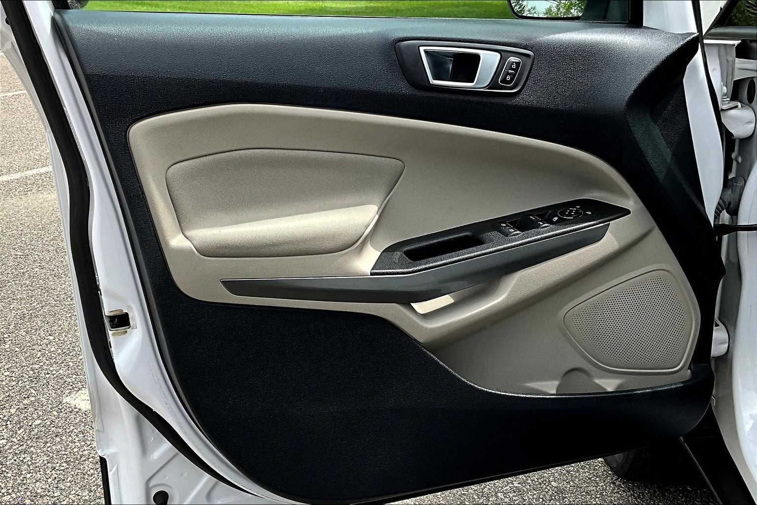 2018 Ford EcoSport SE - Photo 9