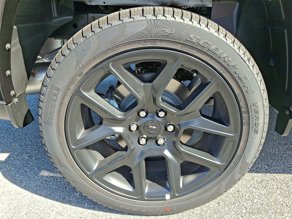 2026 Ram 1500 Laramie - Photo 5