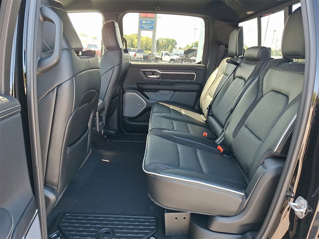 2026 Ram 1500 Laramie - Photo 6
