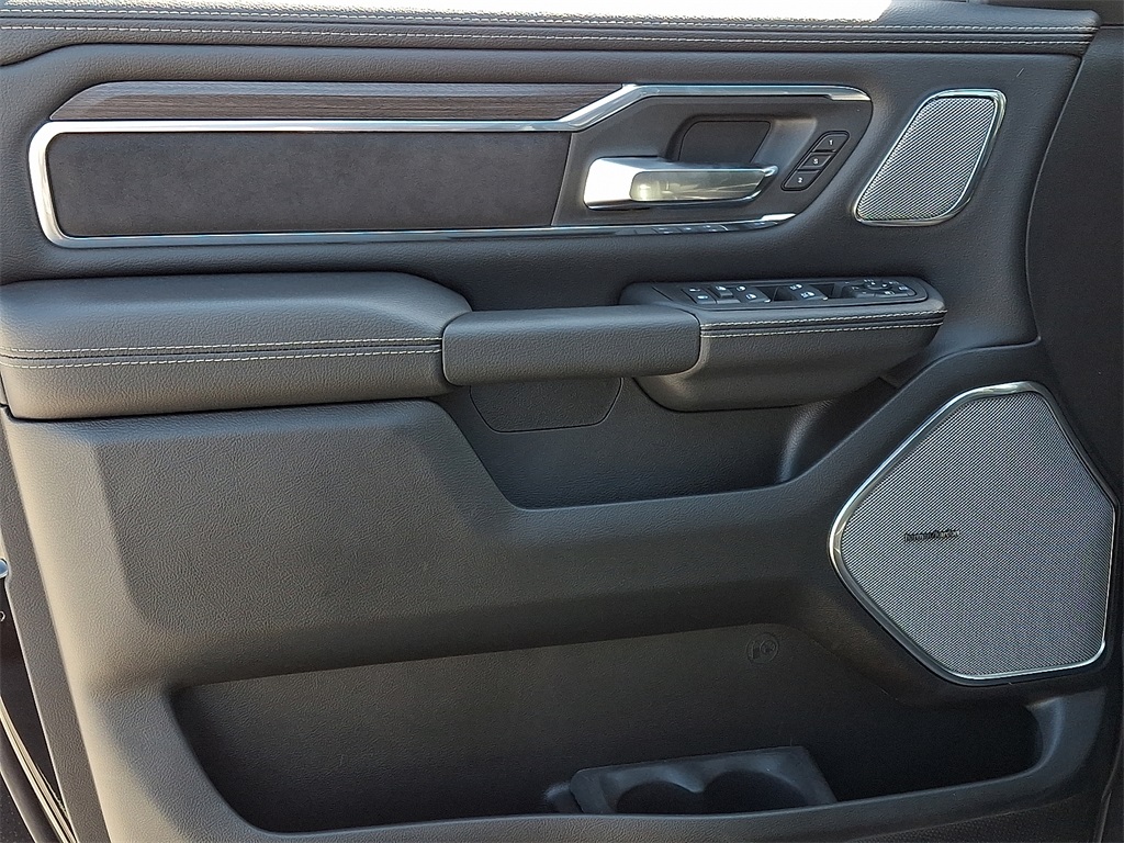 2026 Ram 1500 Laramie - Photo 8