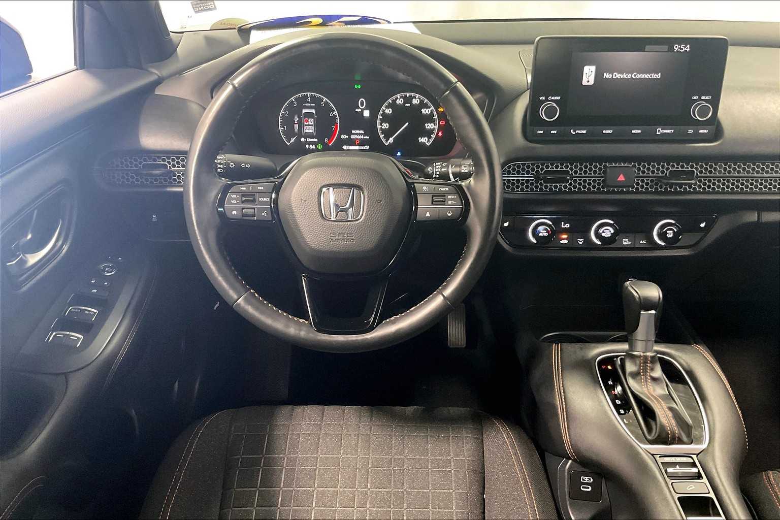2025 Honda HR-V Sport - Photo 17