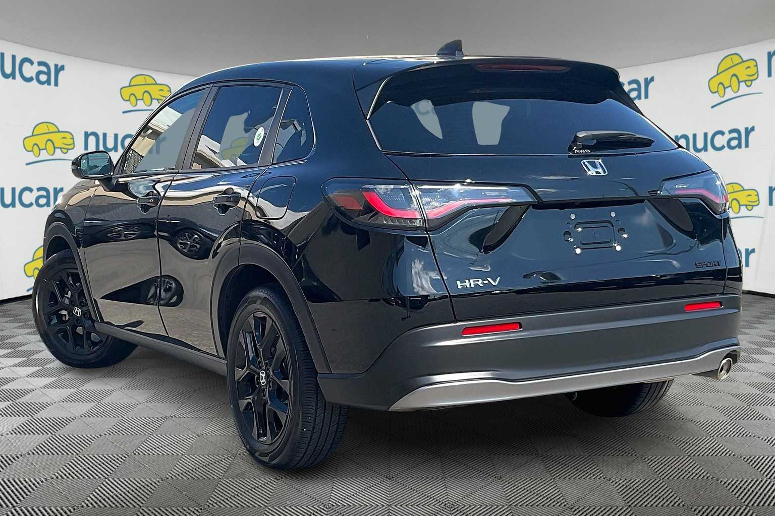2025 Honda HR-V Sport - Photo 4