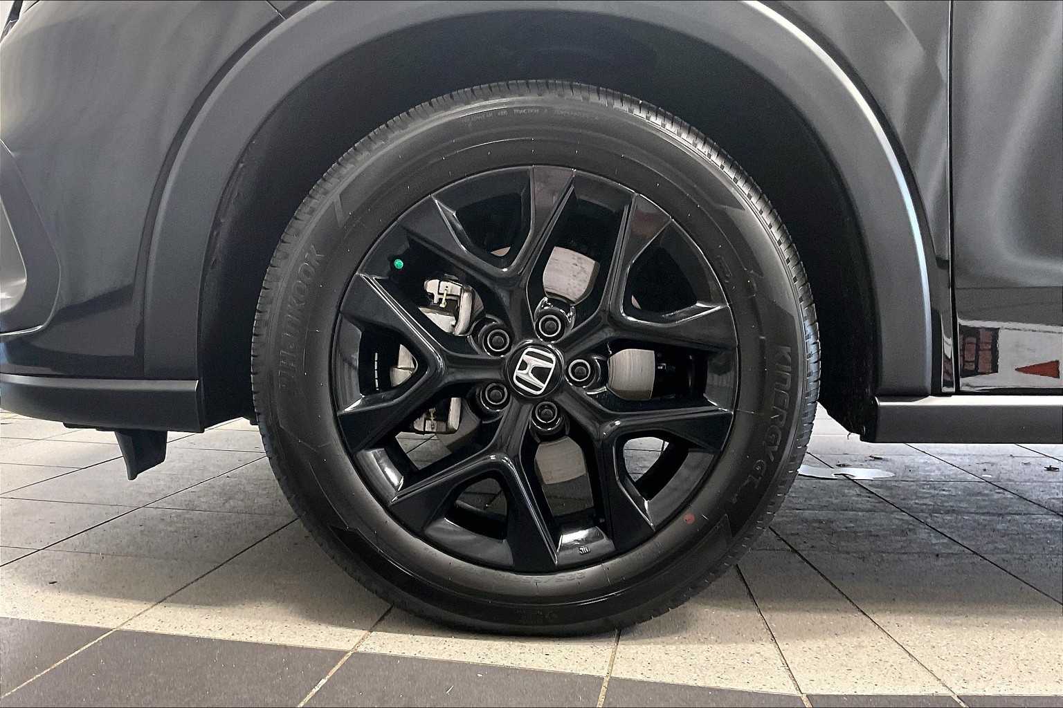 2025 Honda HR-V Sport - Photo 7