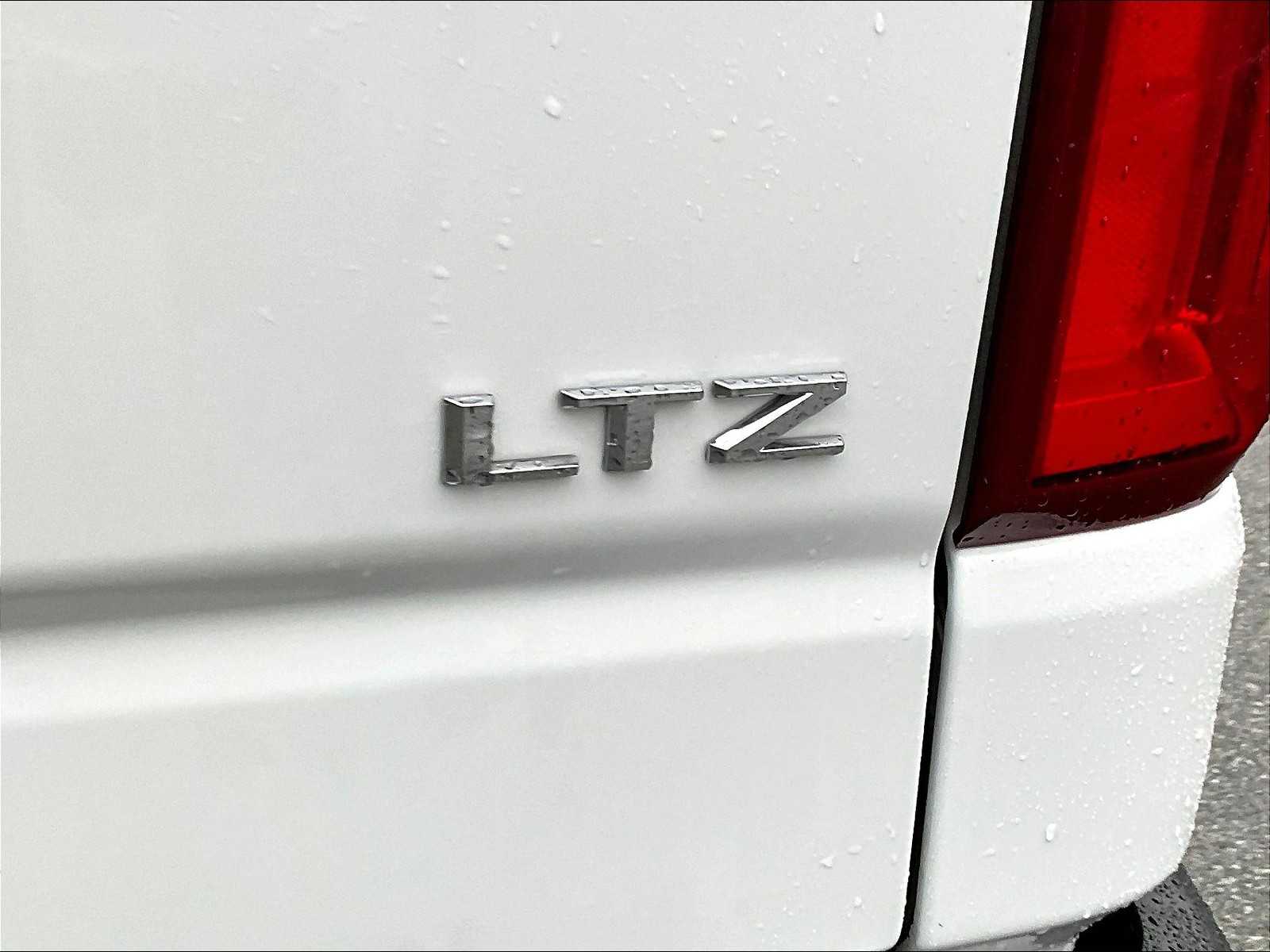 2020 Chevrolet Silverado 1500 LTZ - Photo 29