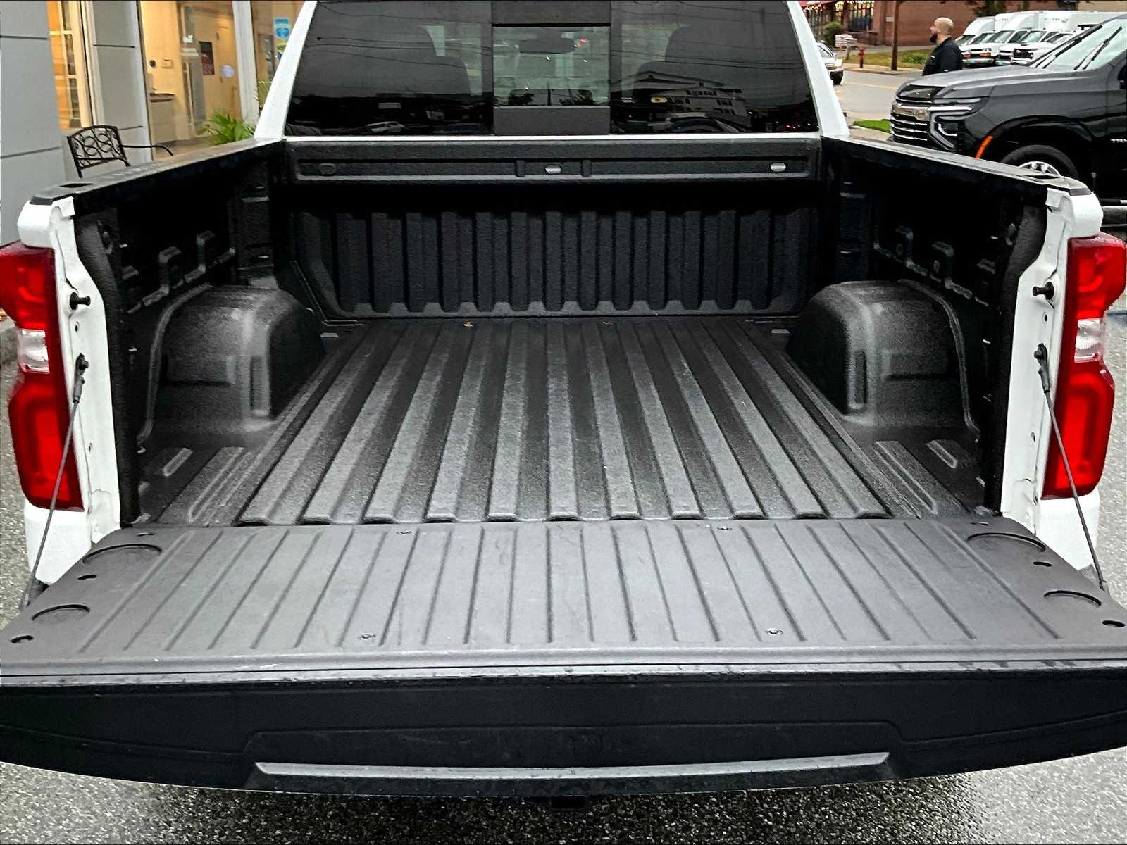 2020 Chevrolet Silverado 1500 LTZ - Photo 32