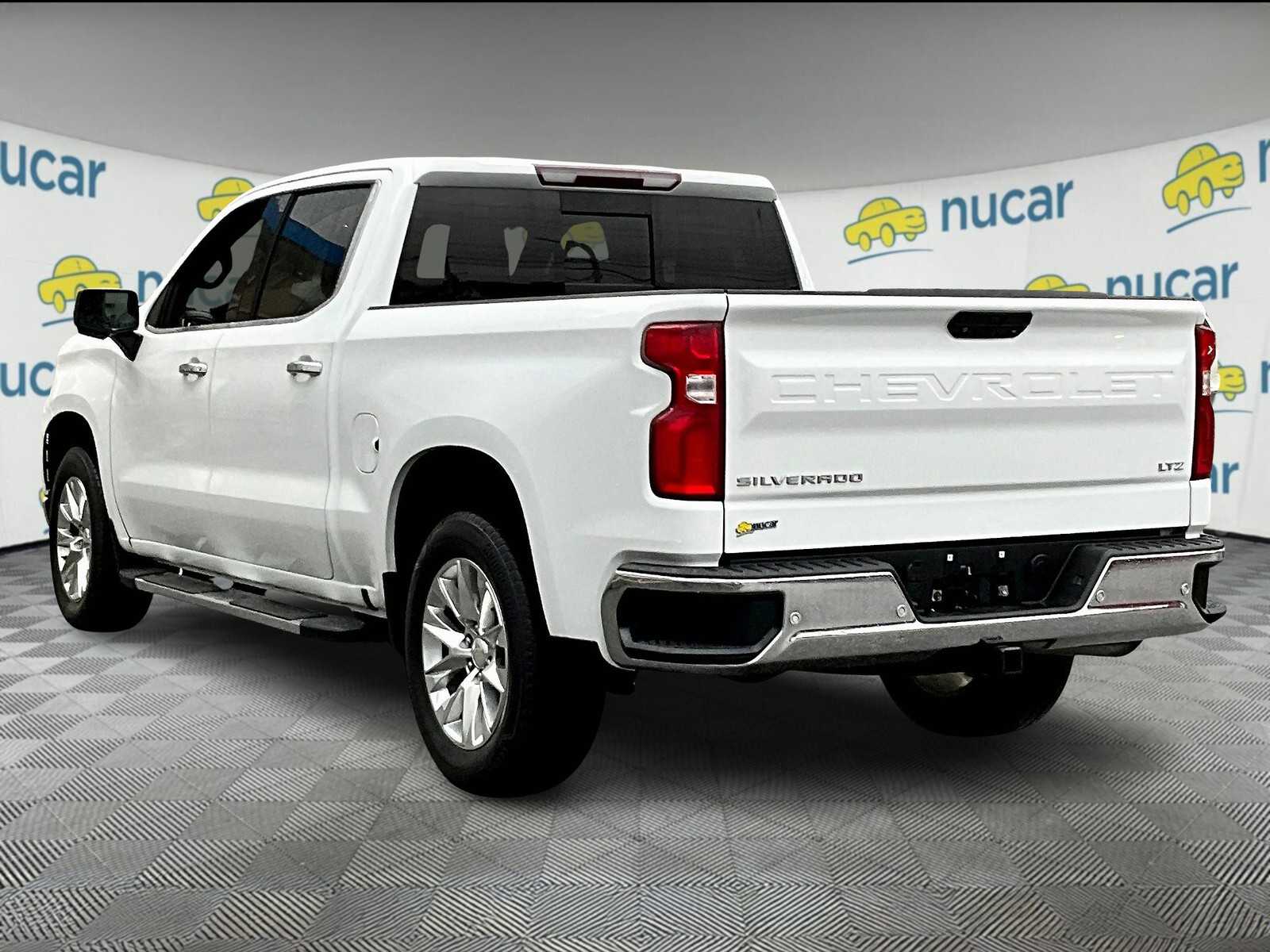 2020 Chevrolet Silverado 1500 LTZ - Photo 4