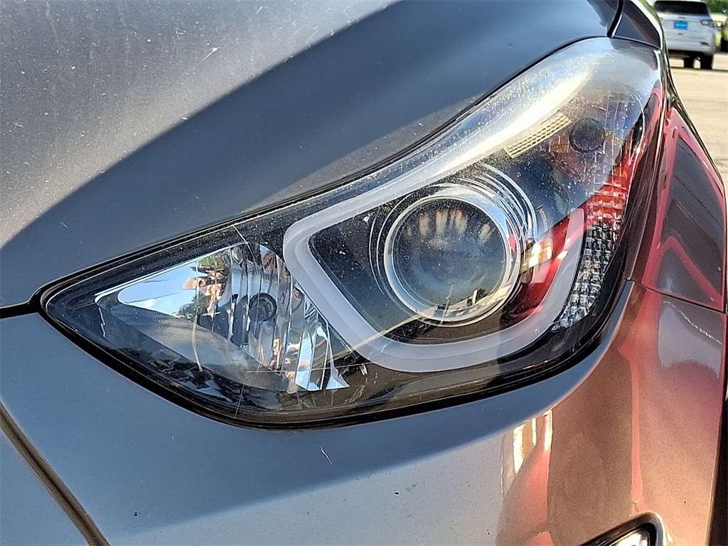 2015 Hyundai Elantra SE - Photo 8
