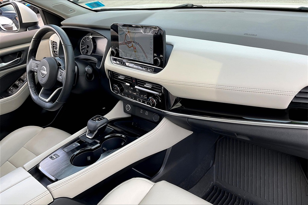 2023 Nissan Rogue SL - Photo 13