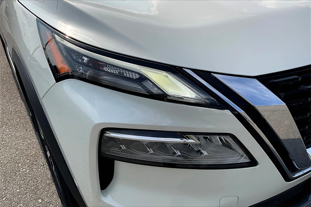 2023 Nissan Rogue SL - Photo 31