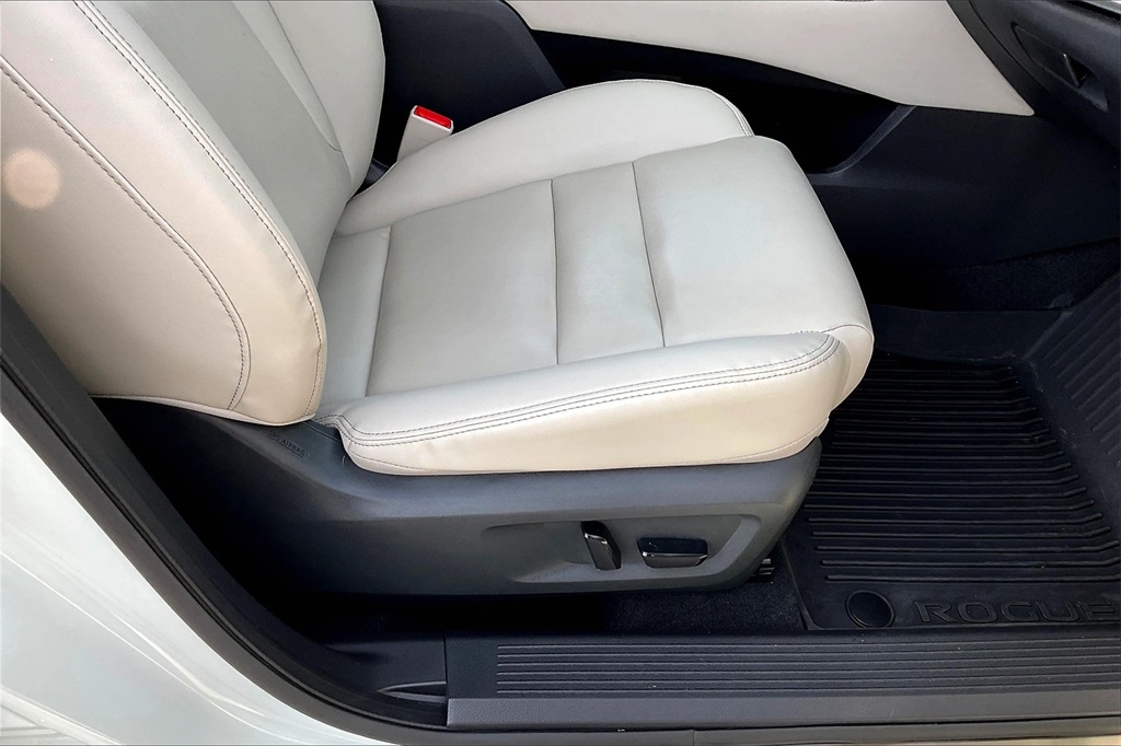 2023 Nissan Rogue SL - Photo 37