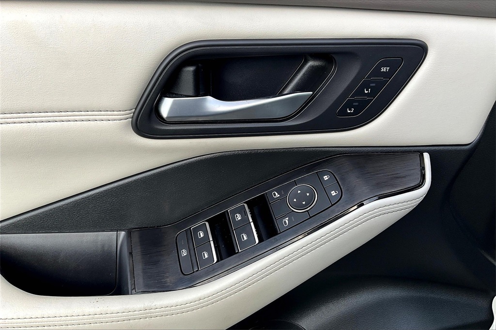 2023 Nissan Rogue SL - Photo 38