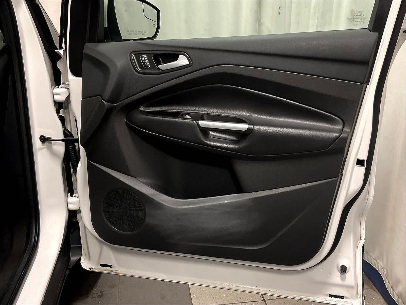 2016 Ford Escape SE - Photo 12