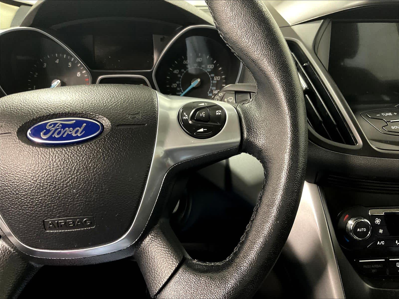 2016 Ford Escape SE - Photo 24