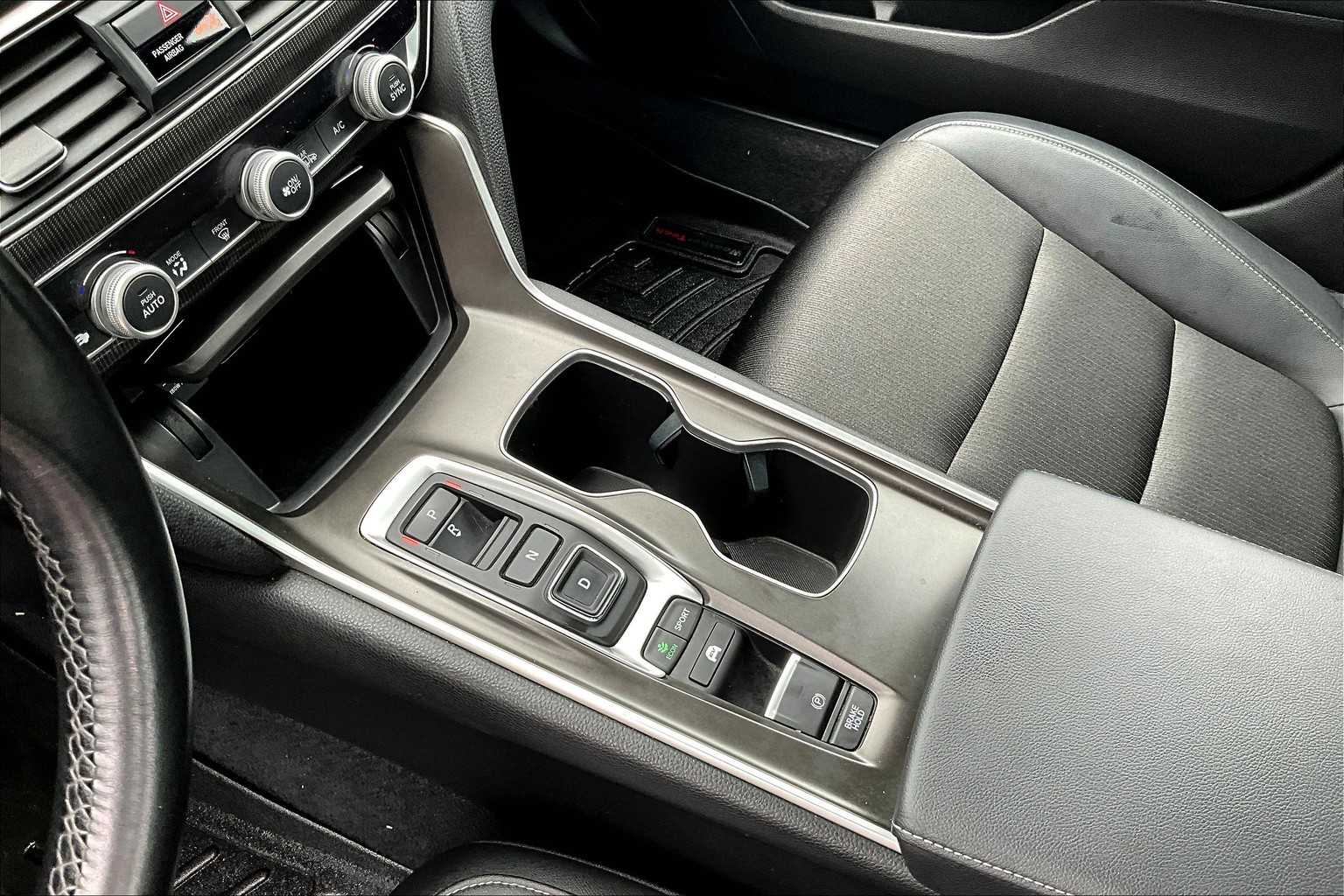 2022 Honda Accord Hybrid Sport - Photo 20