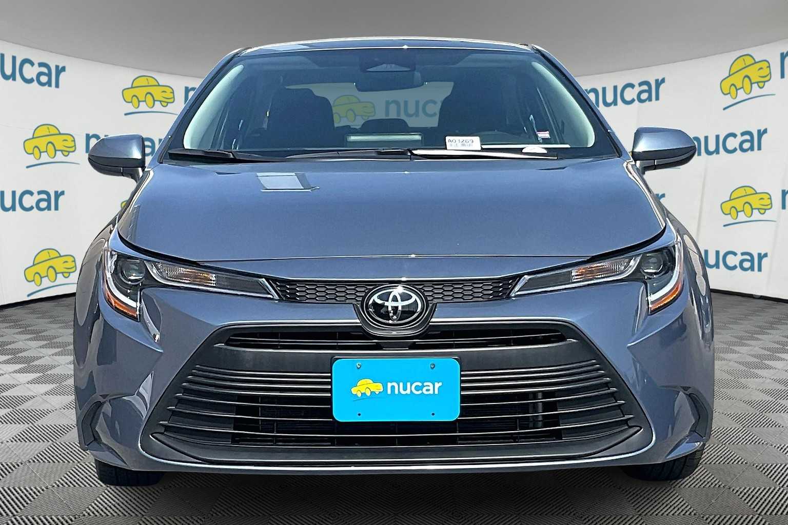 2023 Toyota Corolla LE - Photo 2