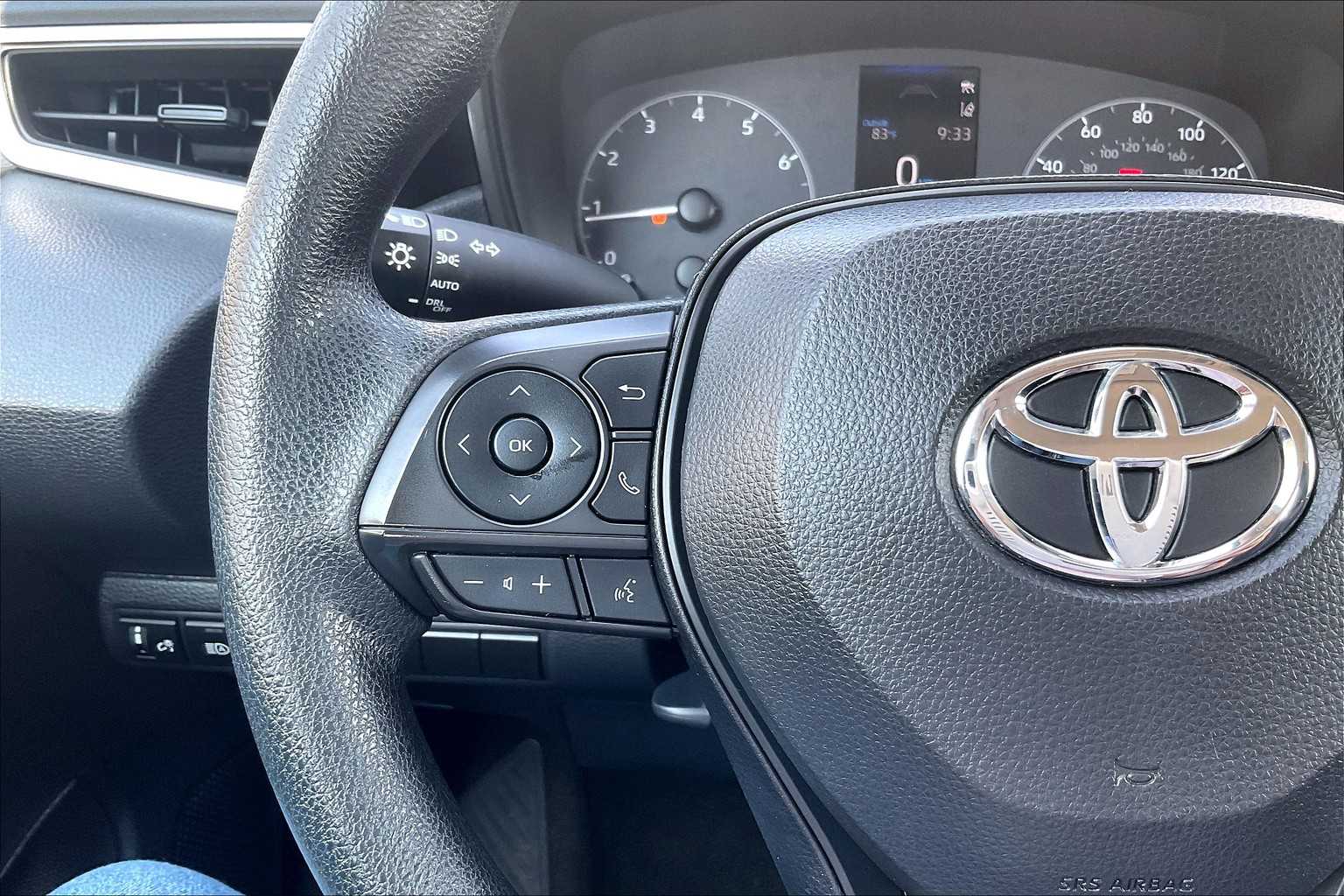 2023 Toyota Corolla LE - Photo 22