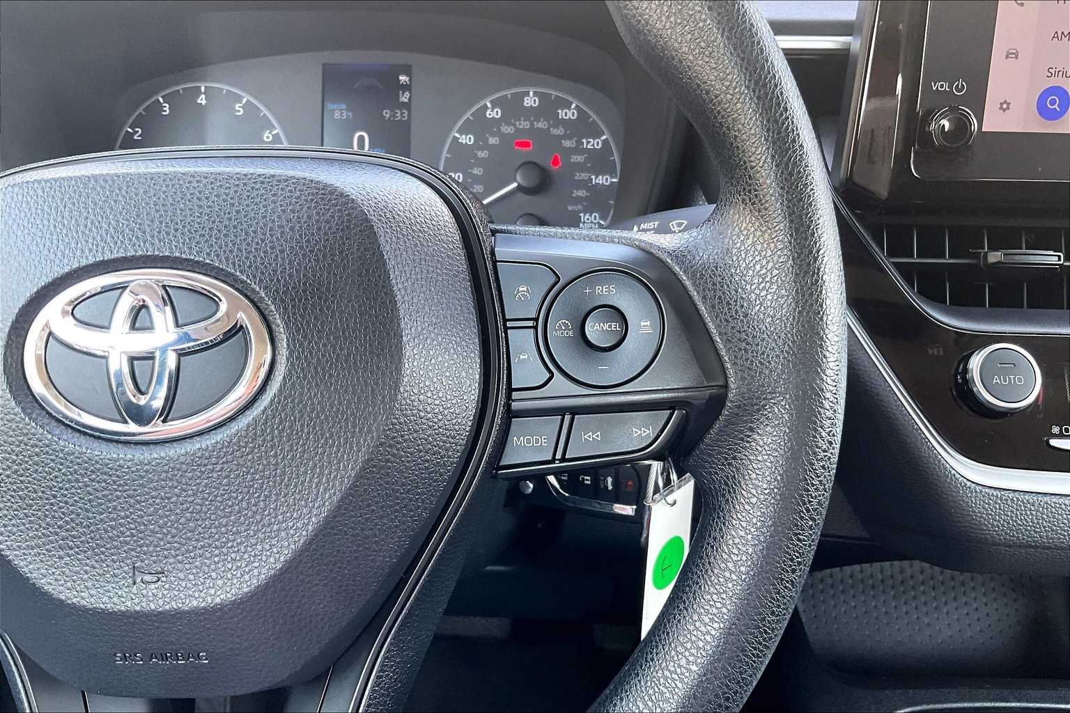 2023 Toyota Corolla LE - Photo 23