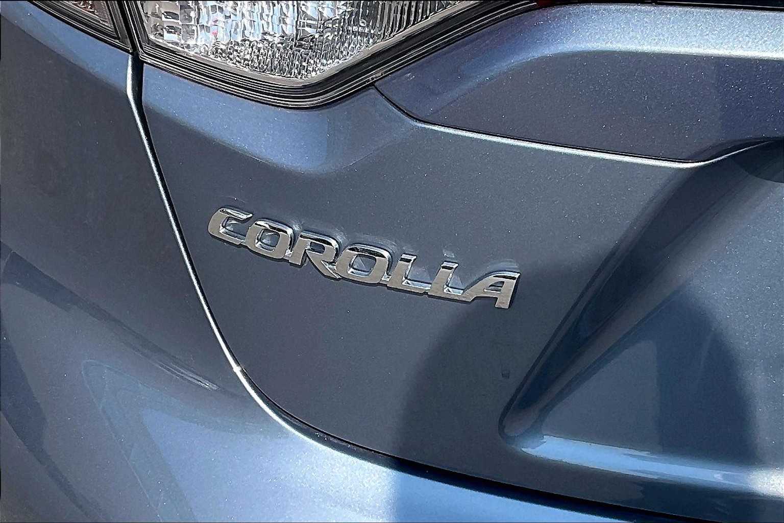 2023 Toyota Corolla LE - Photo 27