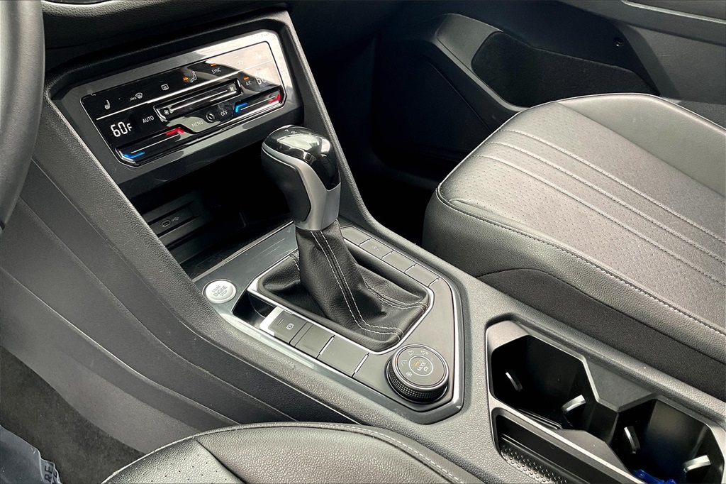 2022 Volkswagen Tiguan 2.0T SE - Photo 19