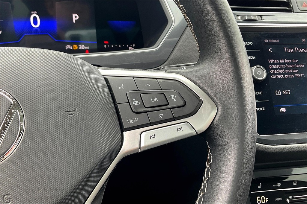 2022 Volkswagen Tiguan 2.0T SE - Photo 23