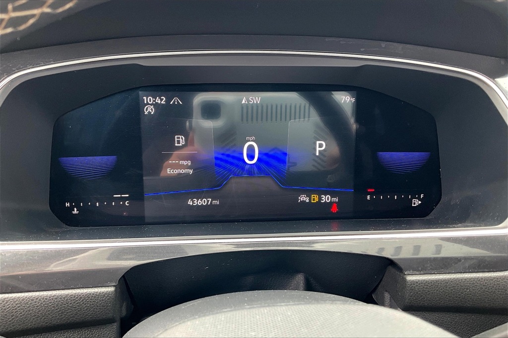 2022 Volkswagen Tiguan 2.0T SE - Photo 24