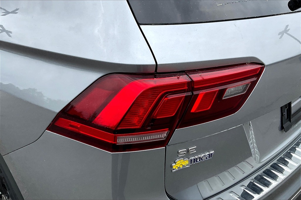 2022 Volkswagen Tiguan 2.0T SE - Photo 31