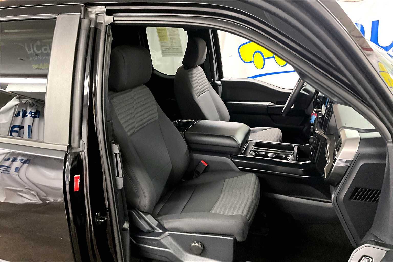 2023 Ford F-150 XL - Photo 11