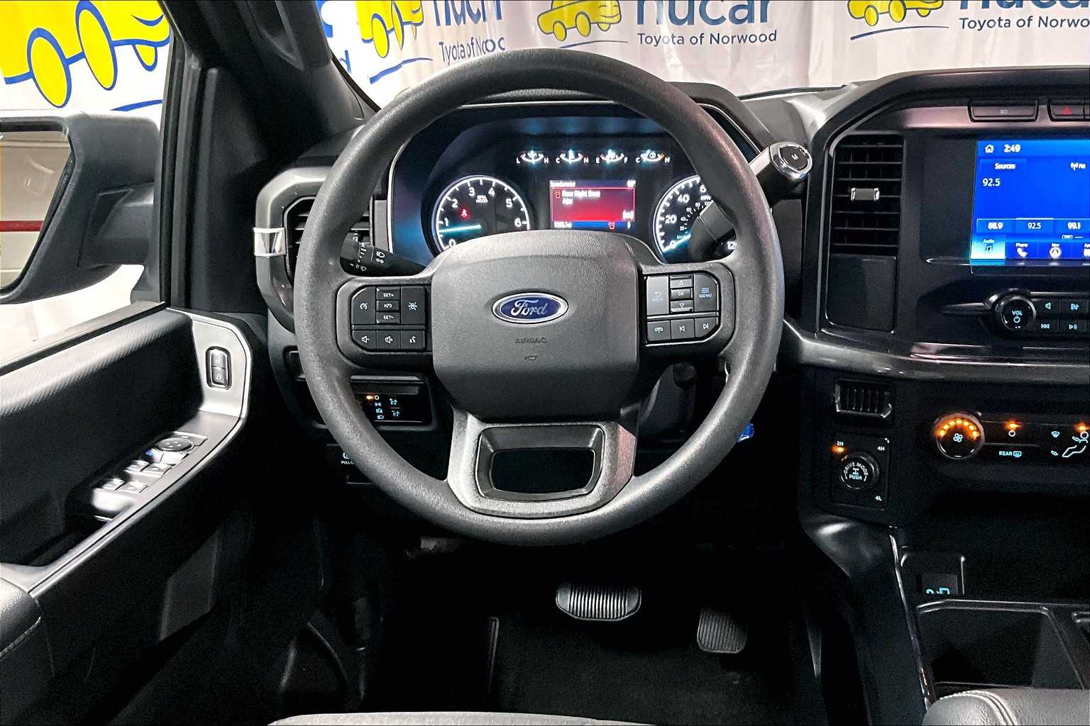 2023 Ford F-150 XL - Photo 17