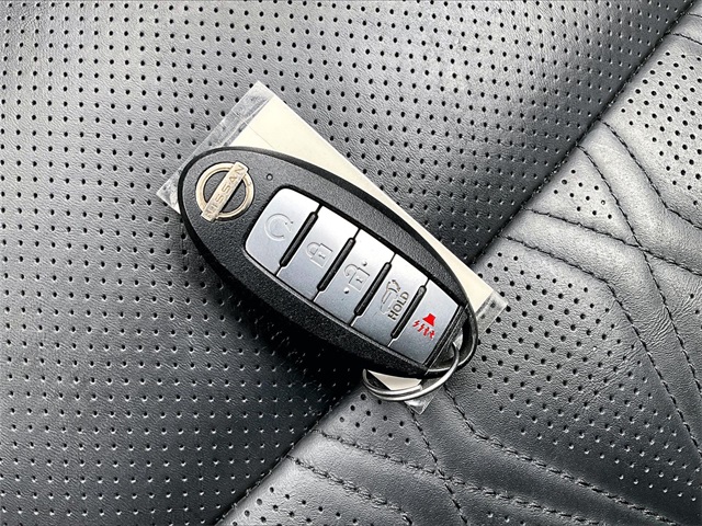 2022 Nissan Rogue Platinum - Photo 11