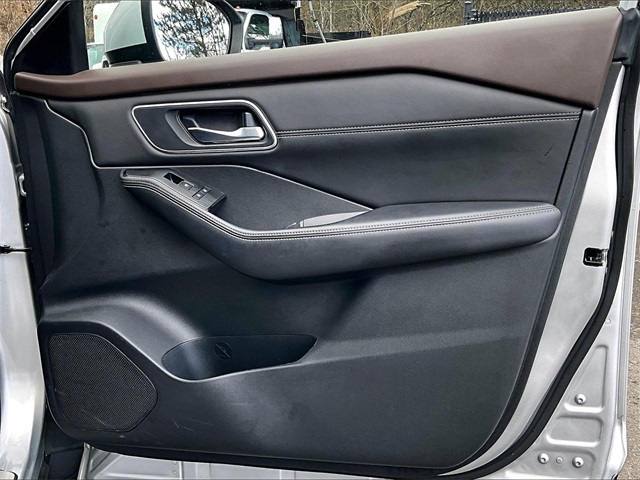 2022 Nissan Rogue Platinum - Photo 20