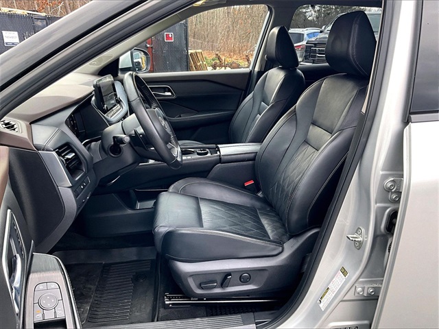 2022 Nissan Rogue Platinum - Photo 21